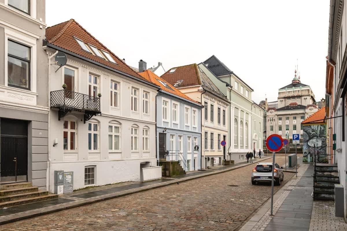 Dinbnb Apartments I Charming 3-Bedroom In The Heart Of The City Bergen Exterior photo